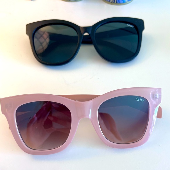 Two pairs Quay sunglasses pink and black - Picture 1 of 5